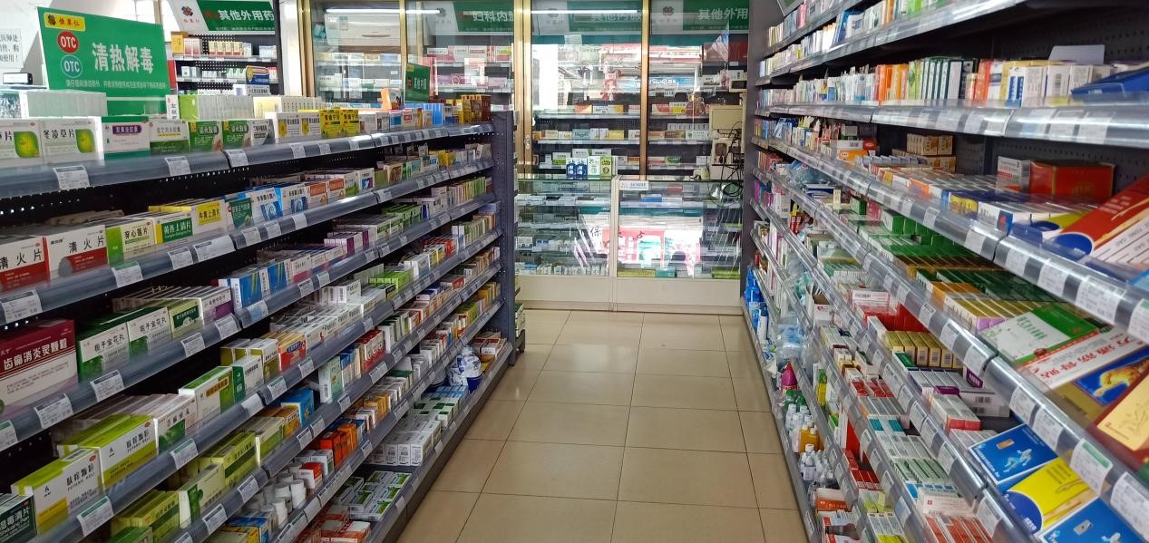药价疯长背后，拥抱互联网的药店为何先扛不住了？