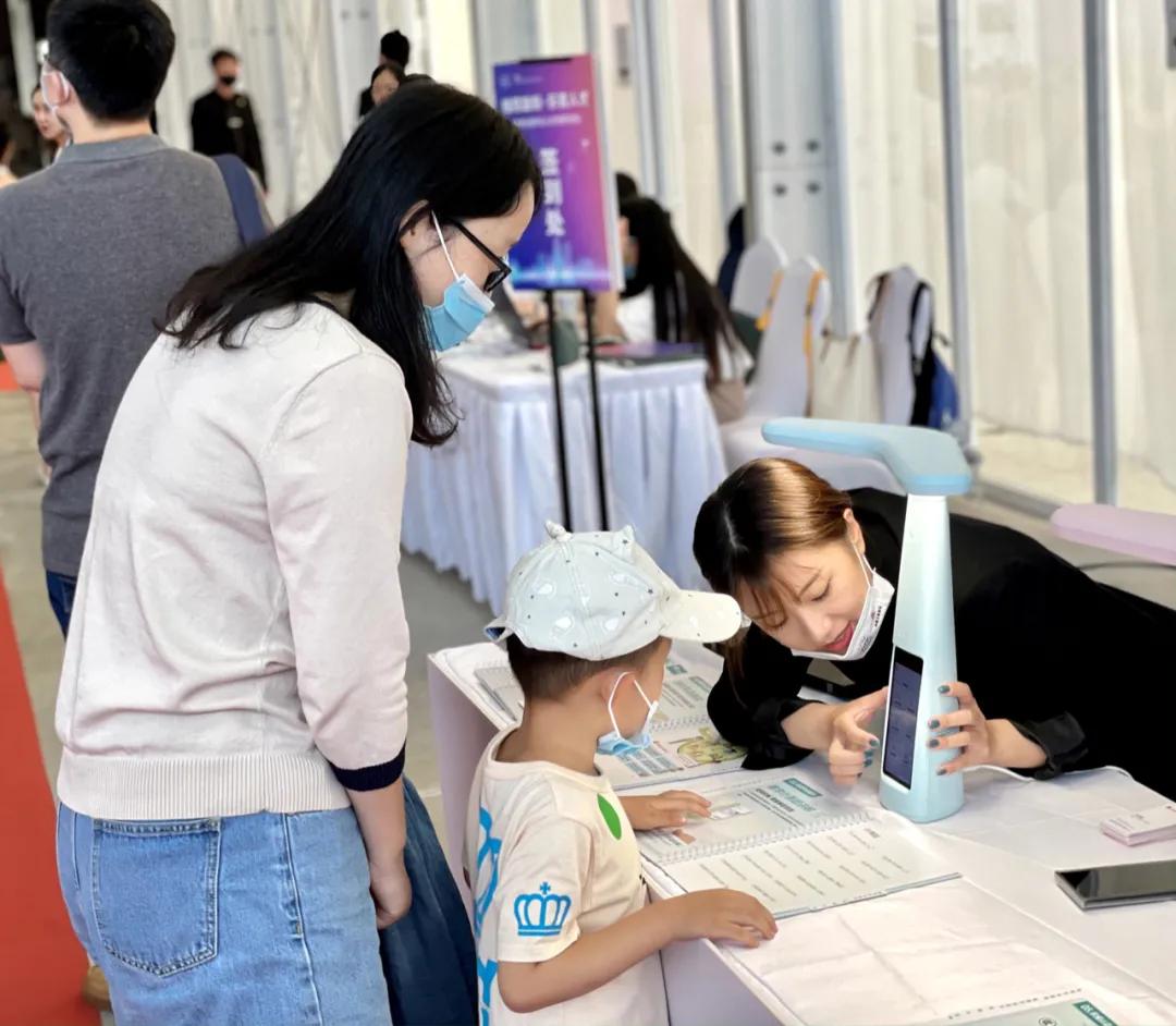 有“温度”的智能学习设备，孩子还会排斥吗？