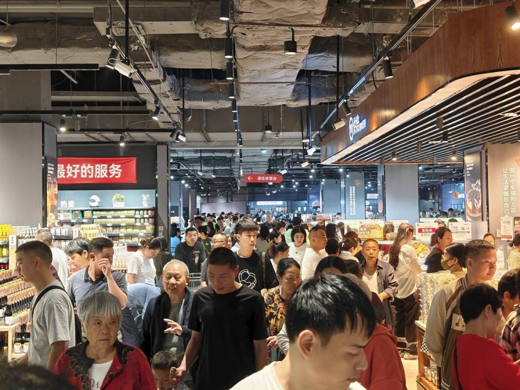 自有品牌，正把传统商超推进“火坑”