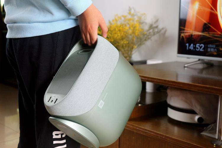 红极一时的投影仪，正在被“赶出”客厅